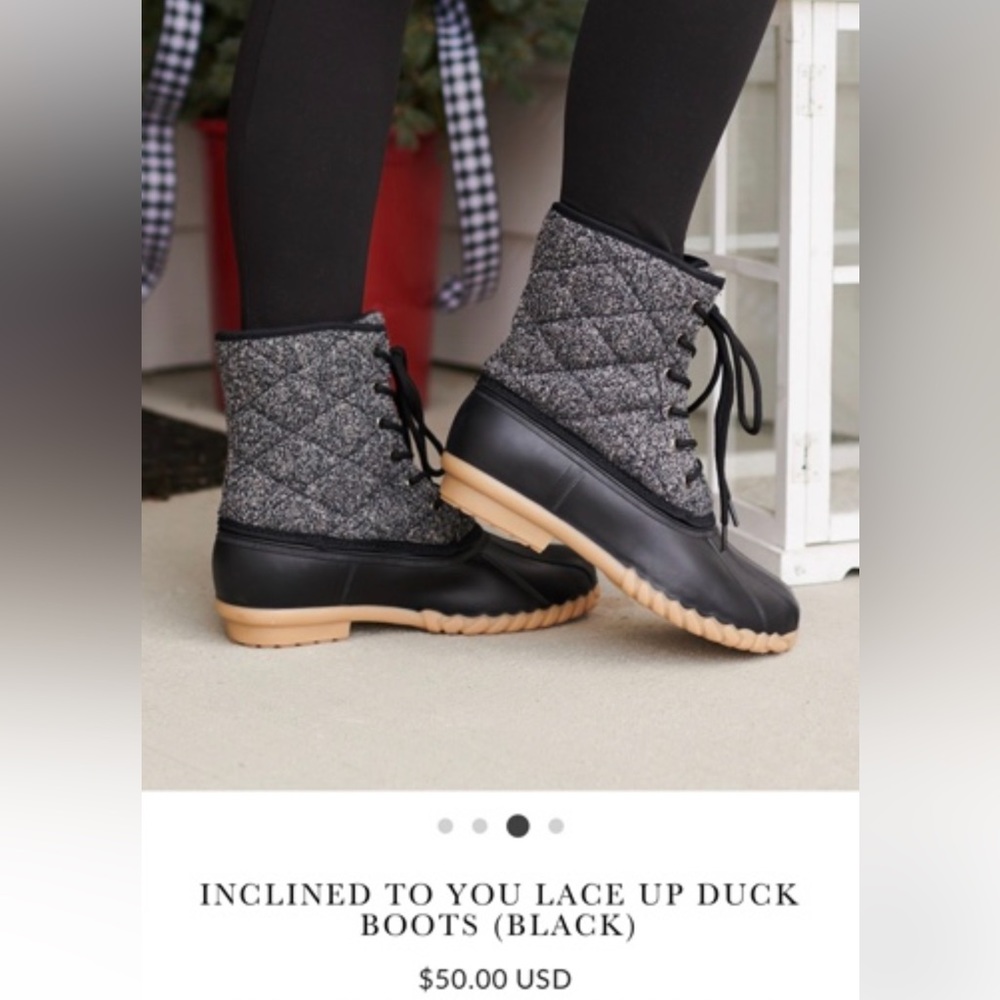 Super cute warm duck boots size 8